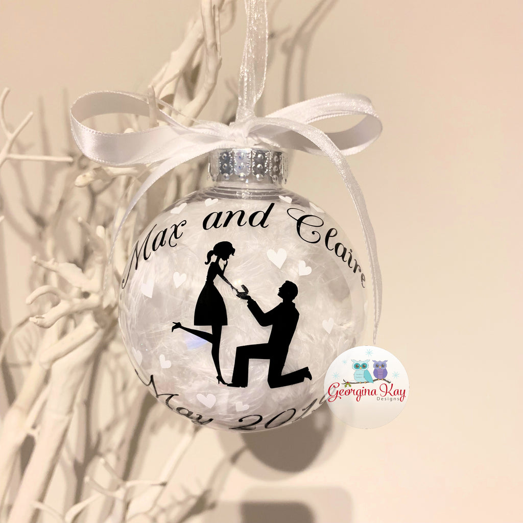 Engagement Bauble (Feather)