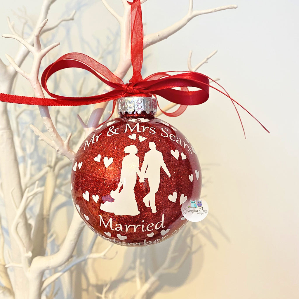 Just Married Wedding Couple Bauble