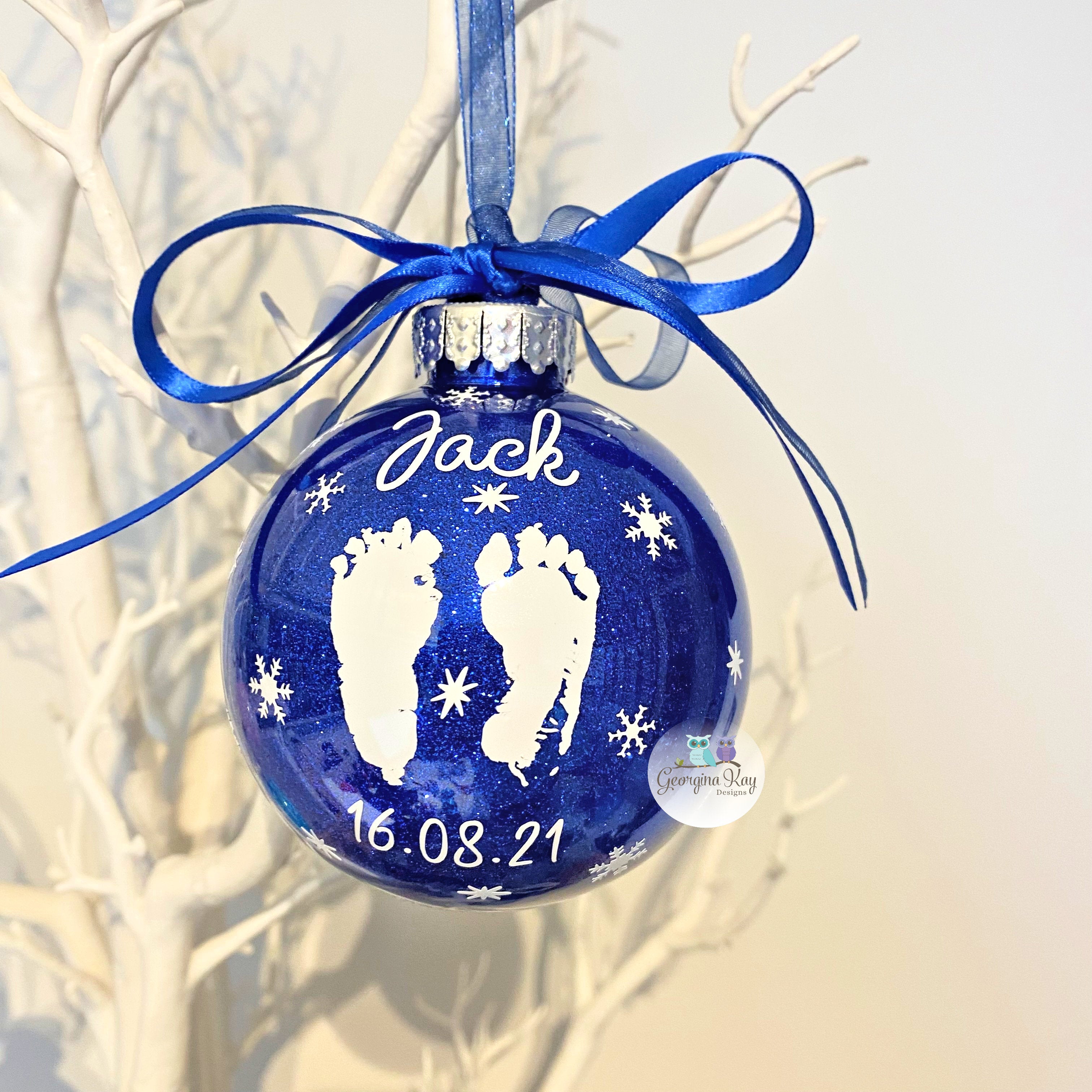 Your Baby's Feet on a Bauble