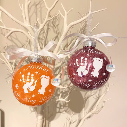Your Baby's Feet on a Bauble