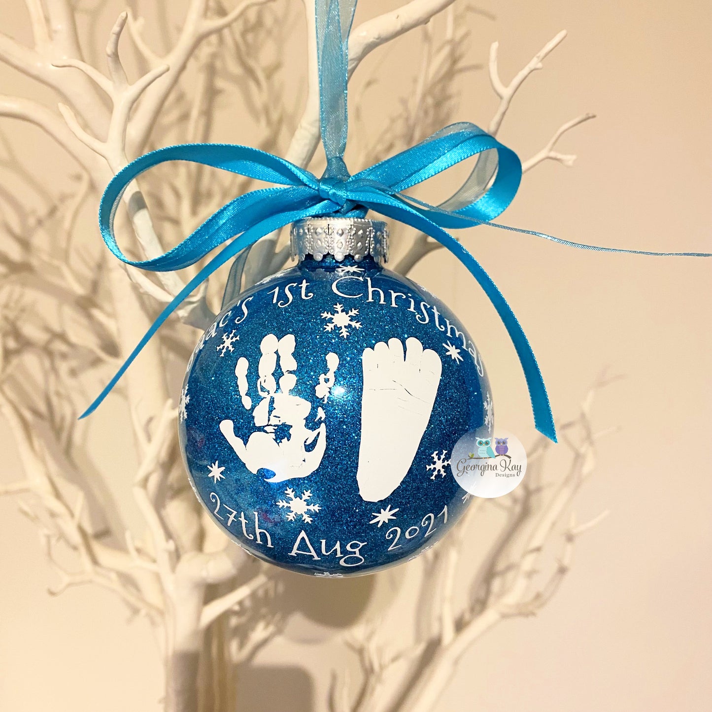 Your Baby's Feet on a Bauble